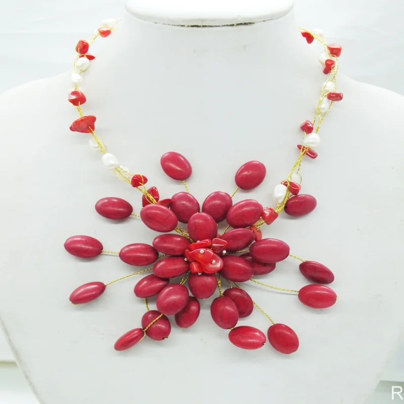 

NO-295# Charm Vintage lady ! coral flower necklace