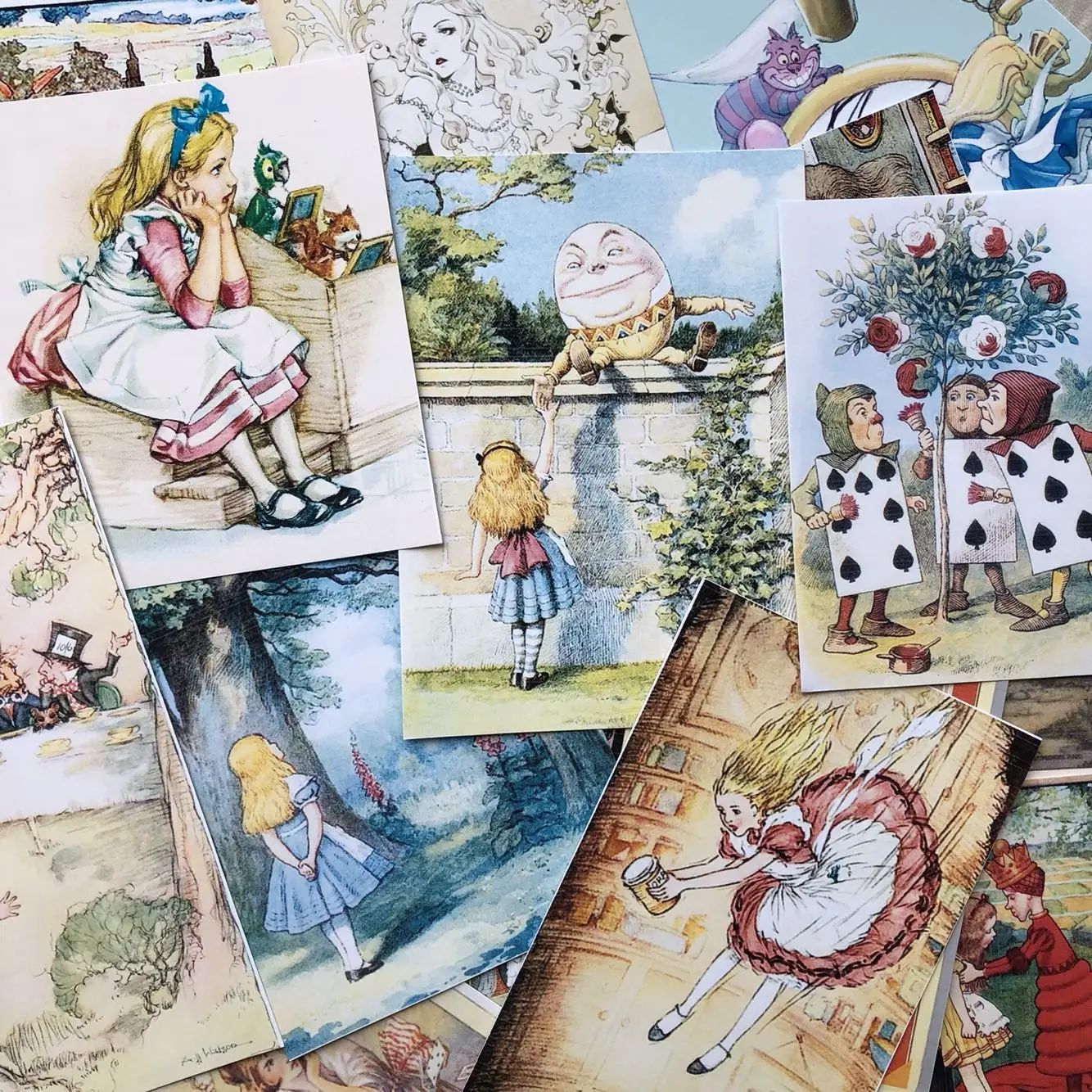 

Vintage Lovely Alice Cartoon Characters Deco Sticke Material Diary Scrapbooking DIY Projects/Photo Album Bullet Journal Stickers