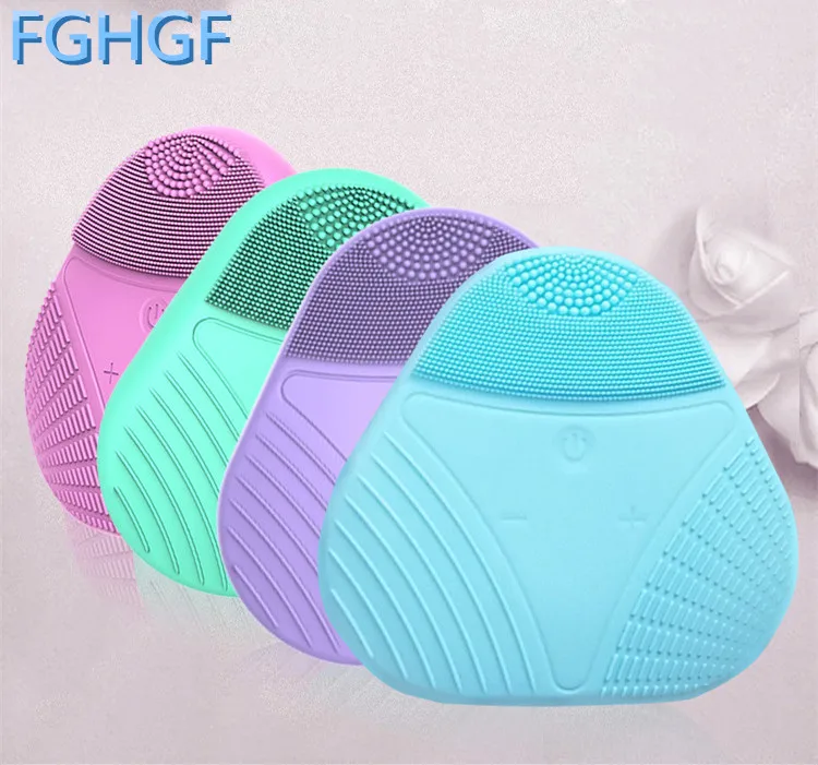 Facial cleansing Brush