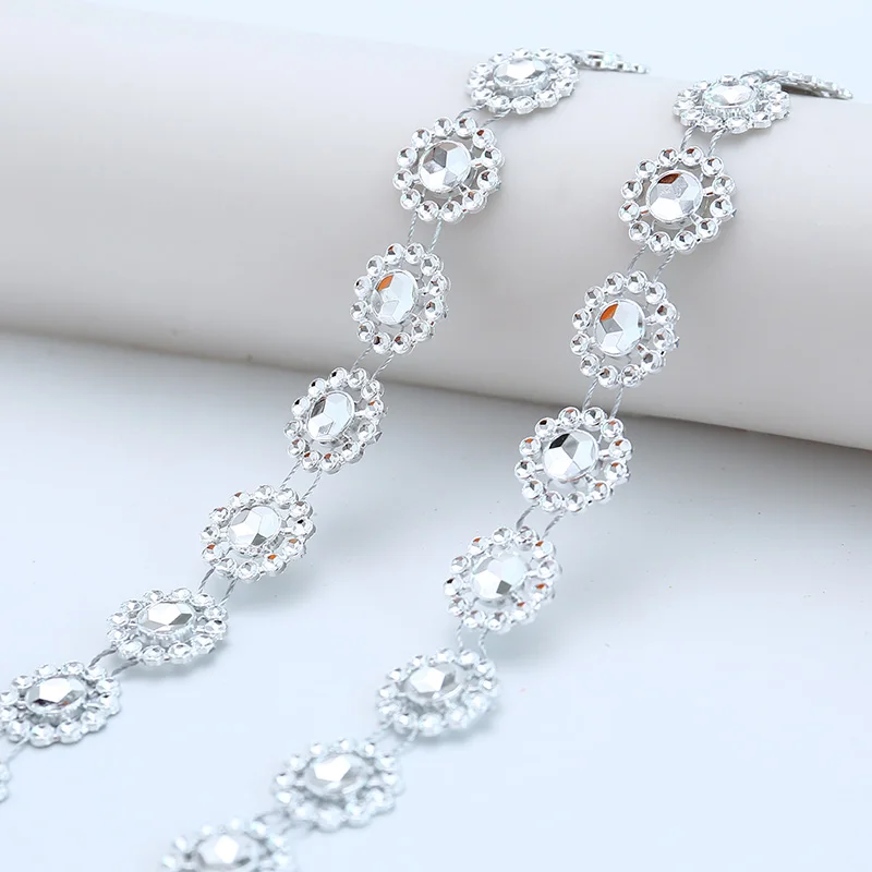

Rhinestone Accessories Temperament Geometric Rhinestone Jewelry Chain Belt Suitable for Shoes Clothing Bag Buckle Bag