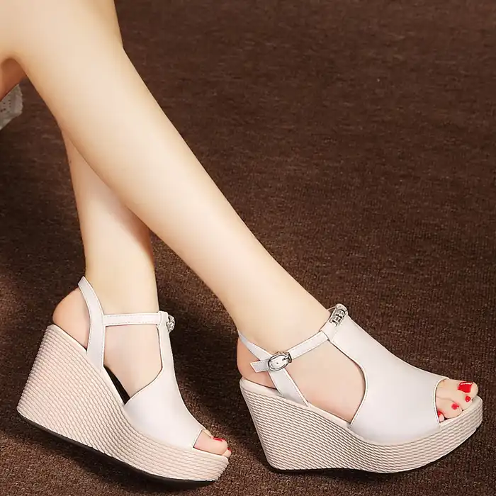 white summer wedges