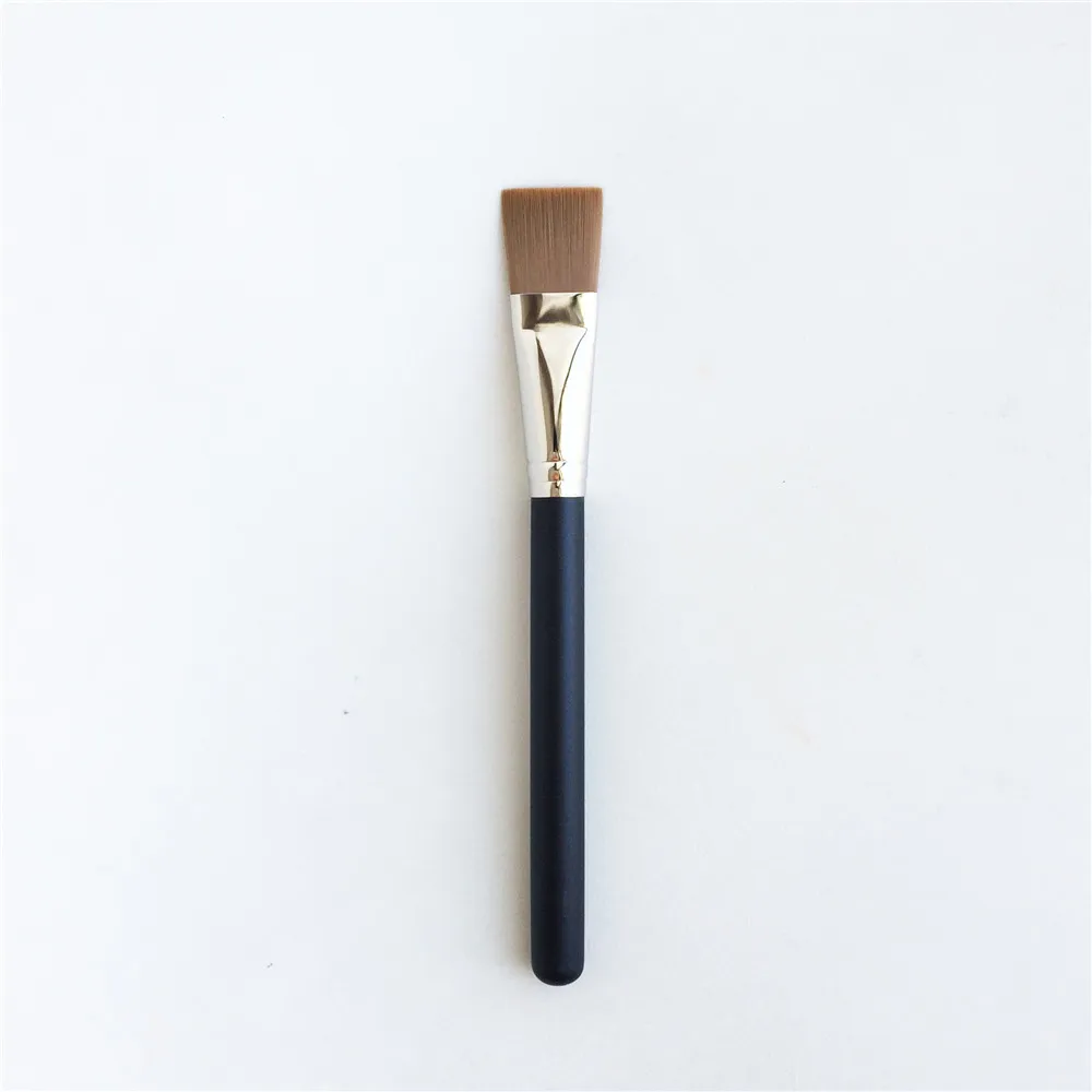 MAC 191 SQUARE FOUNDATION BRUSH _ 6