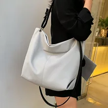 ETAILL Luxury Brand Designer Woman Bag 2019 New Fashion Single Shoulder Bag Women Messenger Bag Black Handbag Wholesale ETAILL Luxury Brand Designer Woman Bag 2019 New Fashion Single Shoulder Bag Women Messenger Bag Black Handbag Wholesale