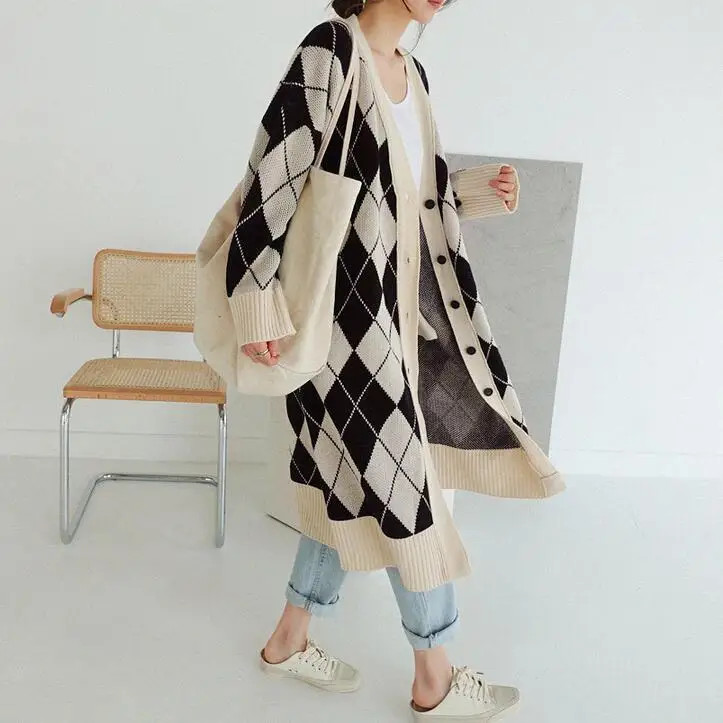 

2019 Korean Style Women Vintage Plaid long cardigan Lazy oaf Loose Knitted chunky Cardigan