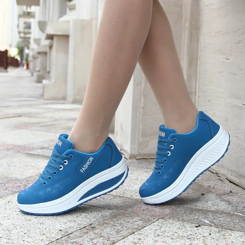 Goede Vrouwen Sneakers 2019 Solid Wedge Casual Schoenen Vrouw Sneakers Vrouwen Loopschoenen Vrouw Lace Up Vrouwelijke Sneakers Zapatillas Mujer