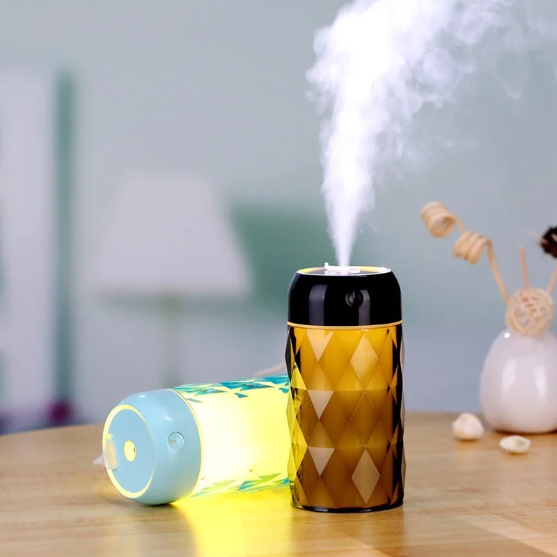 

Creative usb humidifier mini crystal bottle night light atomizer multi-function car air water meter factory sales