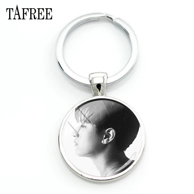 

TAFREE Fashion Kpop IKON Round Keychain Glass Cabochon Photo Keychain Silver Color Metal Key Pendant Fans Gift IK05