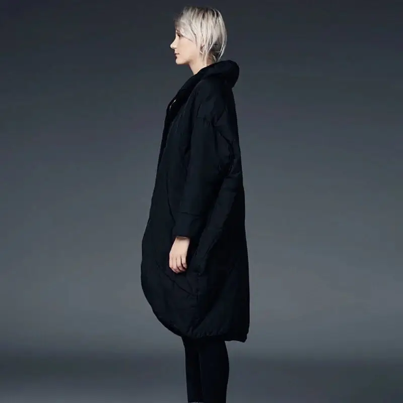 2018 New Women Tide White Duck Down Personality Fashion Cloak Down Jacket Female Loose Casual Winter Down Coat EF1122