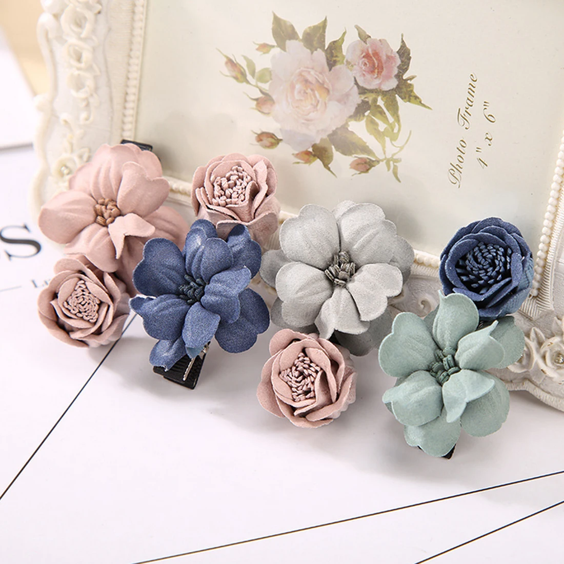 

New Flower Embossed Simulation 3D Hairpins Beauty Hair Accessories For Women Elegant Hairgrips Hair Clip