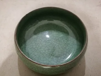 

Chinese old porcelain Cracked glaze blue and white porcelain fu zi bowl