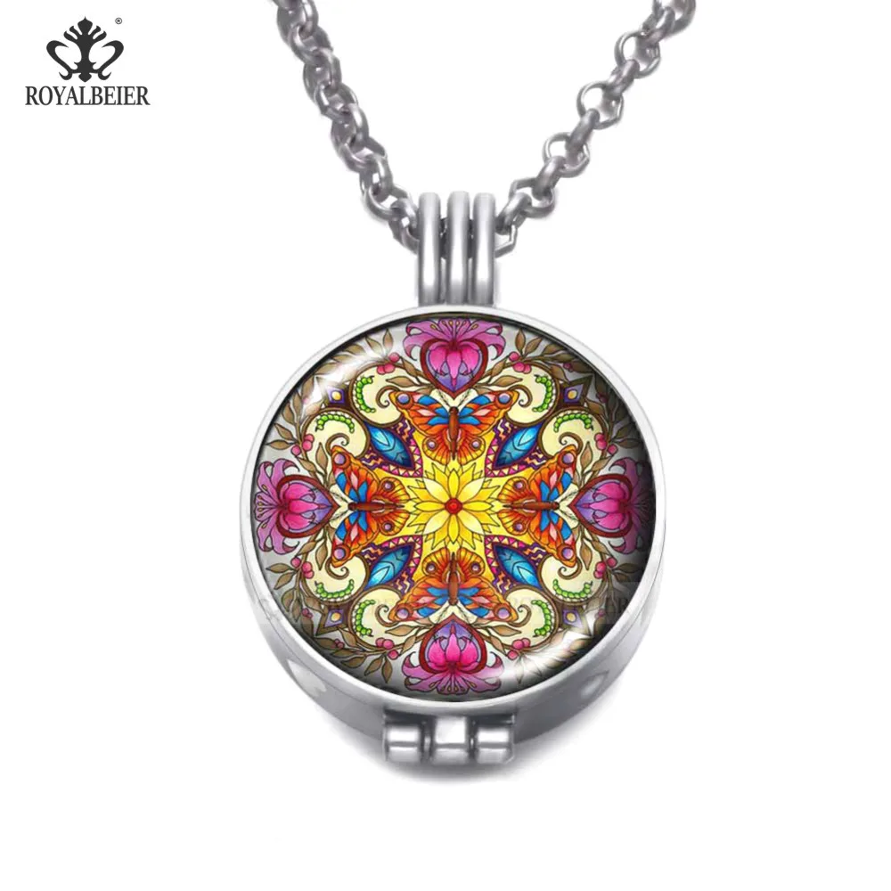 

RoyalBeier Popular Female Aromatherapy Perfume Essential Oils Diffuser Necklace Locket Pendant Necklace For Women Jewelry