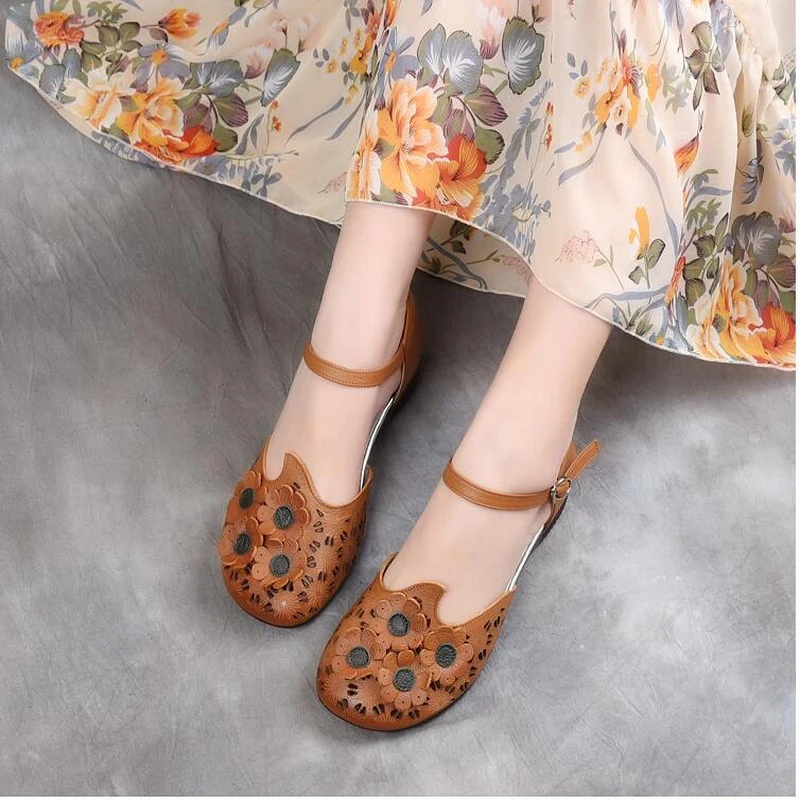 closed in summer shoes