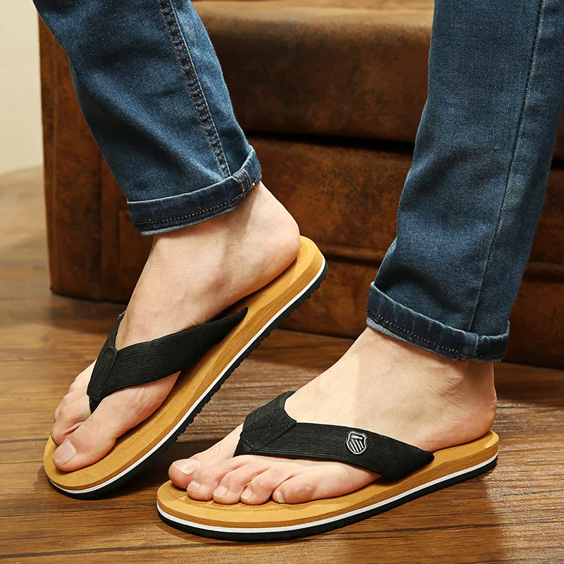 

6 Color Summer Men Beach Shoes 2018 New Casual Style Men Light Flip Flops Leisure Men Footwear Casual Shoes CLD940
