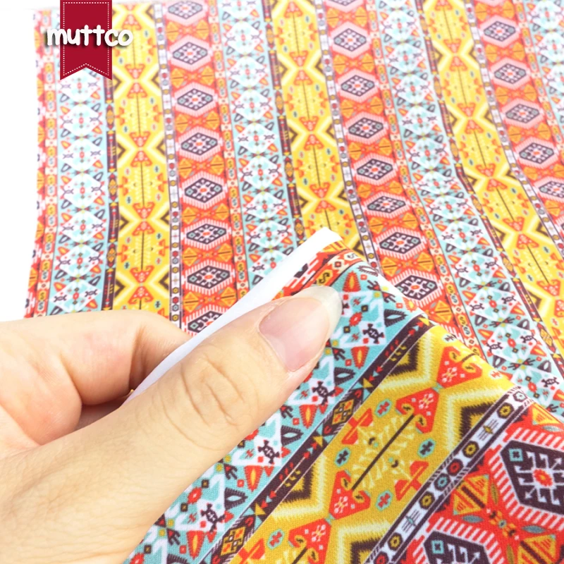 

Retailing high quality DIY sewing fabric brightly colored and soft beefy single-sided geometric patterns peach skin fabric