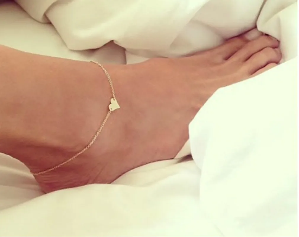 

2018 New Fashion Foot Simple Sexy Heart Love Anklets AliExpress Explosive Wholesale Woman's Fashion 2018 Summer Jewelry