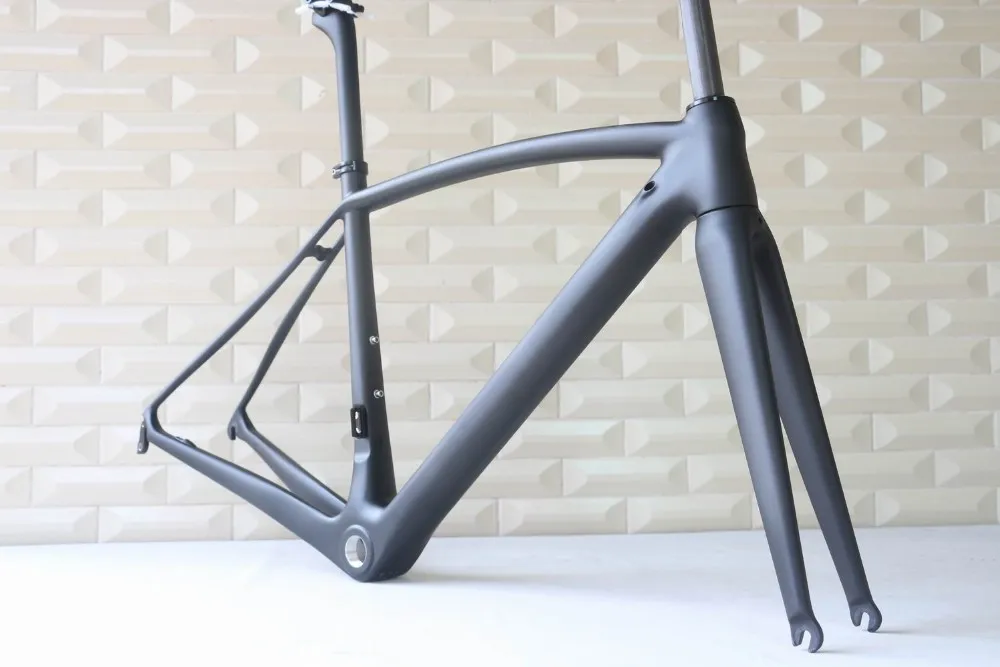 Clearance Chameleon paint full carbon bike parts frame,carbon road bike frame FM208 , carbon aero road frame Di2 OEM ODM carbon bicycle 14 Clearance Chameleon paint full carbon bike parts frame,carbon road bike frame FM208 , carbon aero road frame Di2 OEM ODM carbon bicycle 14