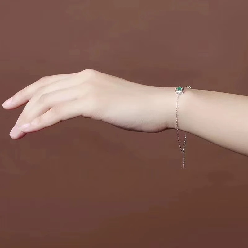  Naturel vert émeraude élégant Simple carré Bracelet naturel pierre gemme Bracelet 925 argent mode f