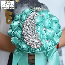 Perfectlifeoh Свадебные цветы Свадебные букеты Свадебный букет красная брошь свадебные аксессуары, букеты подружки невесты