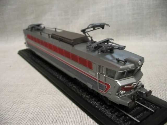 

1:87 SerieCC 40101 (1964) Model Train Tram Static Model