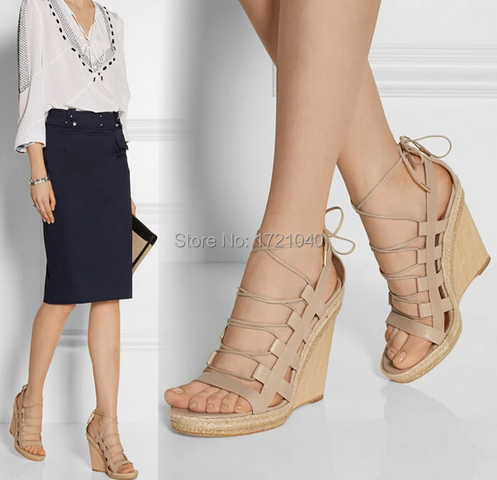 Fashion trend of Online Shop Unique Wood Wedge Heels Genuine Leather Lace-Up Cut Online Shop Unique Wood Wedge Heels Genuine Leather Lace-Up Cut