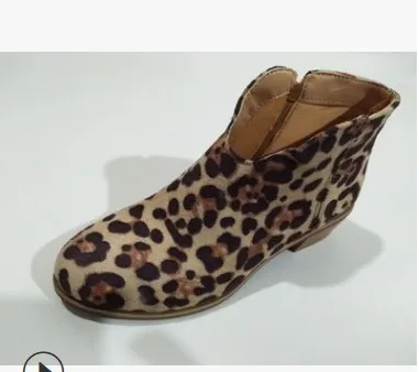 

New leopard print 2019 spring and autumn nude boots deep V sexy ankle boots casual comfort large size zipper women's shoes