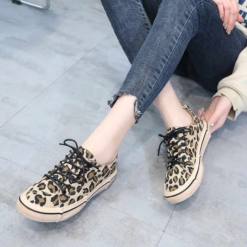 Леопардовые туфли в стиле ретро; обувь без застежки; Повседневная модная неглубокая женская обувь для работы; высококачественные модные кроссовки на плоской подошве;# G4