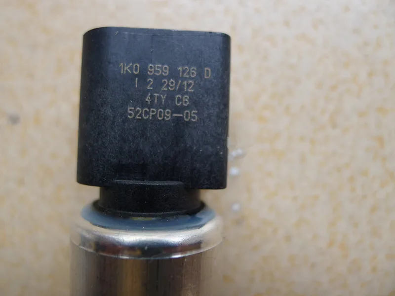1K0 959126D-2