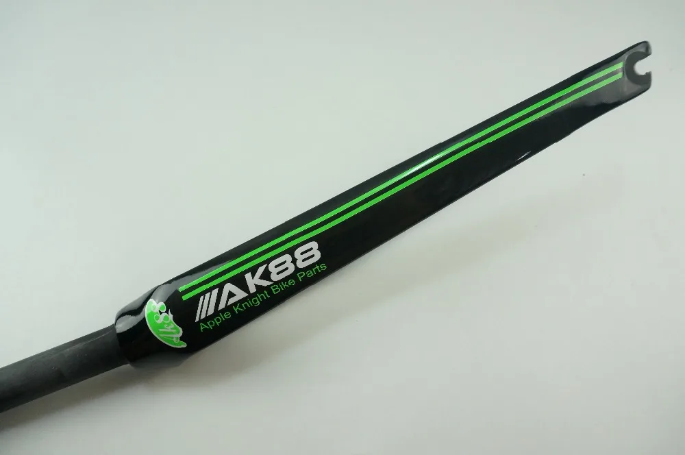 

New AK88 full carbon fiber bicycle parts fork 700CC Green