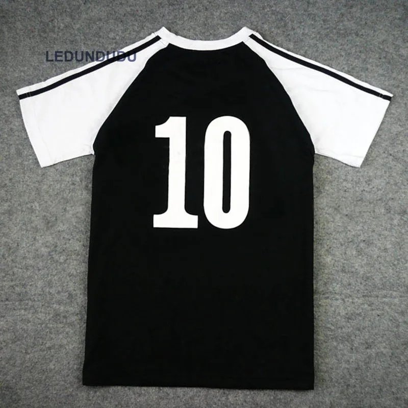 10 (4)