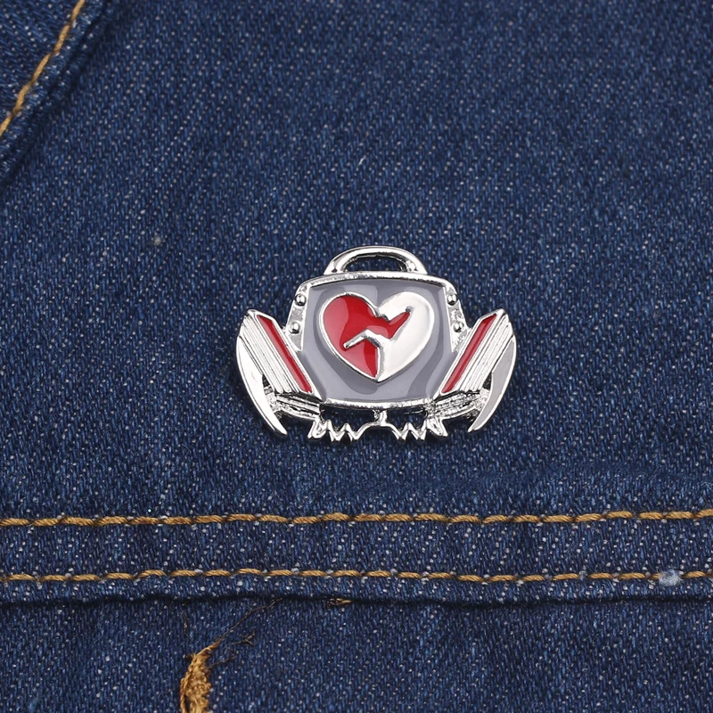 Silver Color Defibrillator Brooch Creative Medical Pins Badges Brooches