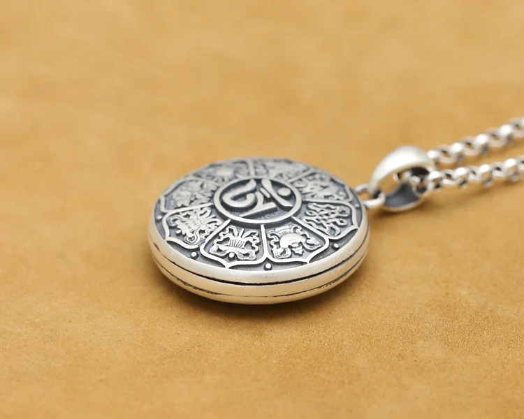 pendant0527g