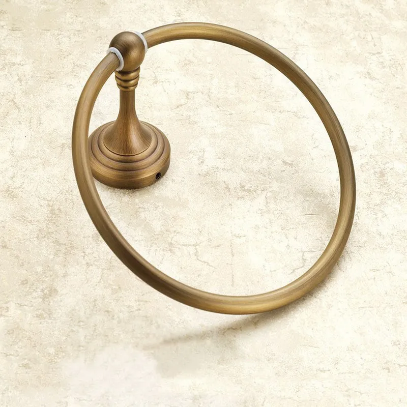 D649-8
