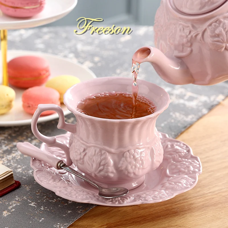 

Elegant Pink Porcelain Tea Set Retro Ceramic Tea Cup Pot British Floral Teapot Mug Cafe Teatime Coffee Cup