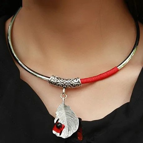 

Quality Hollow Carved Miao Silver Feather Red Silk Lines Chinese Style Charming Torques Original Chokers Necklace Ethnic Jewelry