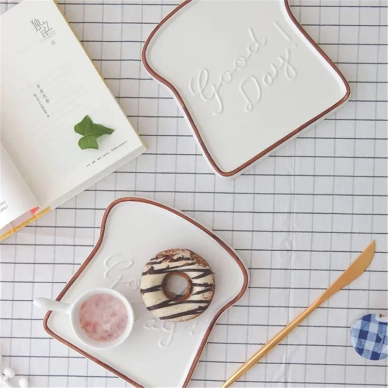 

Toast Shape Plates Ceramic Dinner Plate Creative 6.5 Inch Porcelain Food Tray Kitchen Tools Tableware Kid Breakfast Bread Dish