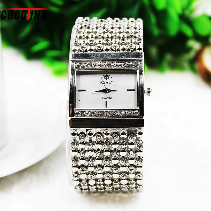 

COCOTINA Fashion Women Wrist Watch Simple Waterproof Stainless Steel Quartz Watch Square Dial Lady Watch HL0570