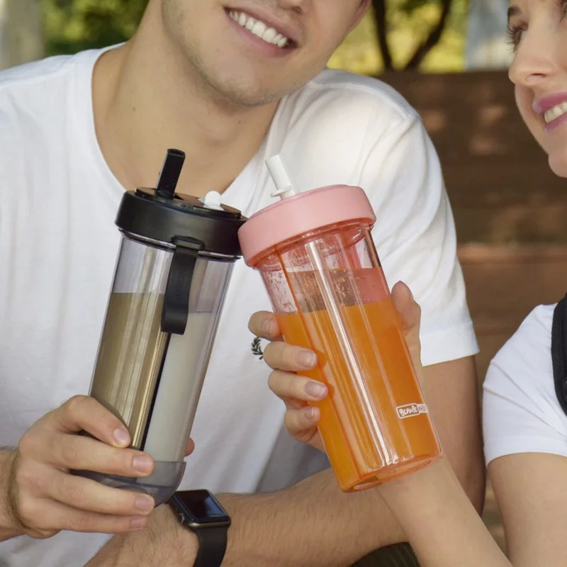 

VILEAD Double Straws Sports Bottle 600ml Plastic Fitness Protein Shaker Outdoor Travel Portable Leakproof plastic Drink Bottle