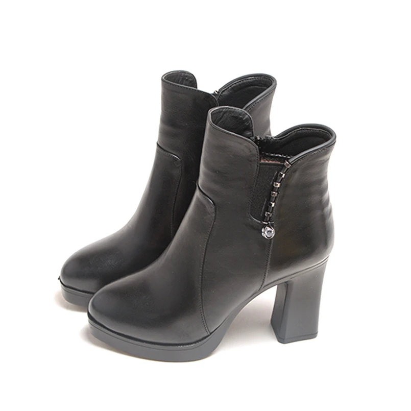 

HISDERN Fashion Women High Heels Boots Winter Round Toe Shoe Woman Genuine Leather Ankle Boot Shoes Square Heels Boots 5066
