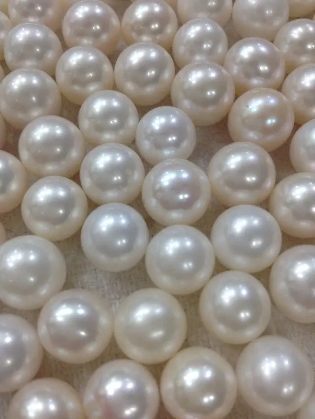 

PERFECT ROUND 10-11MM WHITE SOUTH SEA LOOSE PEARL UNDRILLED LITTLE DEFECTS 1PCS