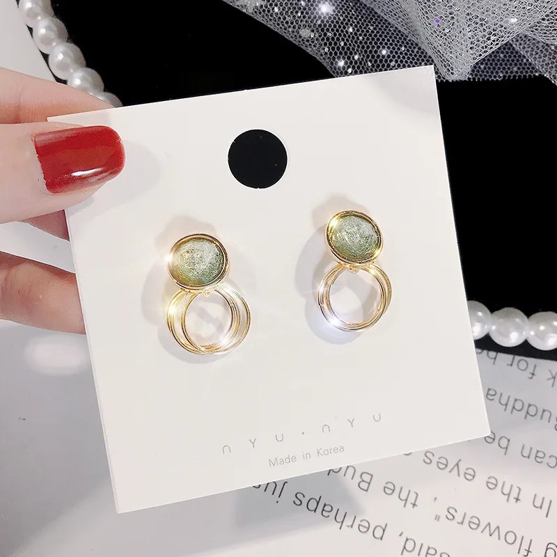 

New Korean Retro Earrings Women's Fashion Simple Ins Net Red Temperament Earrings Elegant Bohemian