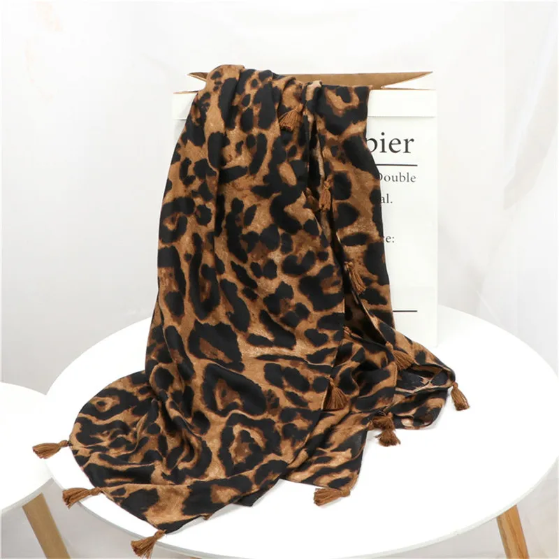 Autumn Winter Fashion Sexy Leopard Dot Viscose Shawl Scarf Ladies Spain Brand High Quality Print Wrap Muffler Muslim Hijab Sjaal