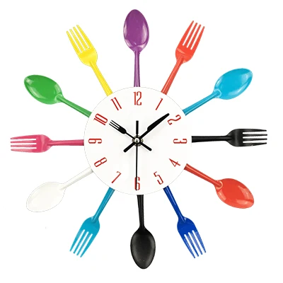 Fashion Metal Kitchen Wall Clocks New Arrivals Creative Spoon Fork European Quartz Modern Design Home Decor Clocks - Цвет: Многоцветный