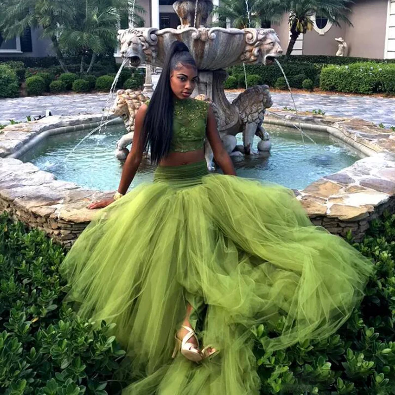 Abendkleider Groene Kleur 2 Stuks Prom Jurken 2017 Sexy Lace Kralen Tanks Met Tulle Mermaid Rokken Sexy vestido longo Abendkleider Groene Kleur 2 Stuks Prom Jurken 2017 Sexy Lace Kralen Tanks Met Tulle Mermaid Rokken Sexy vestido longo