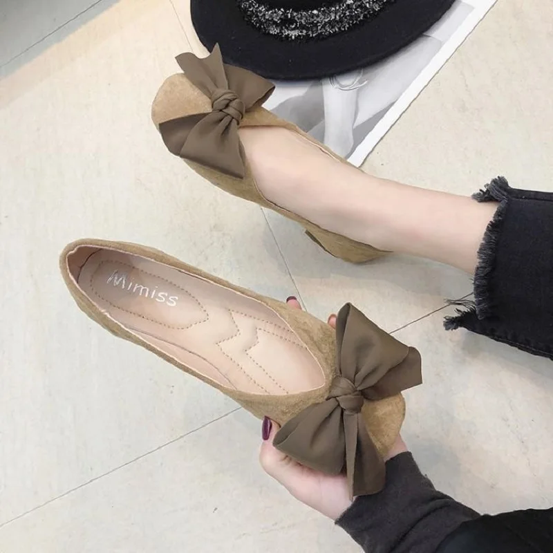2019 spring new wild bow square head single shoes female flat bottom scoop shoes