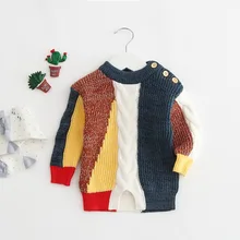 Детские свитера милые Лоскутные цвета свитер маленькие девочки и мальчики трикотажные топы Бутик Одежда для малышей зимний комбинезон боди