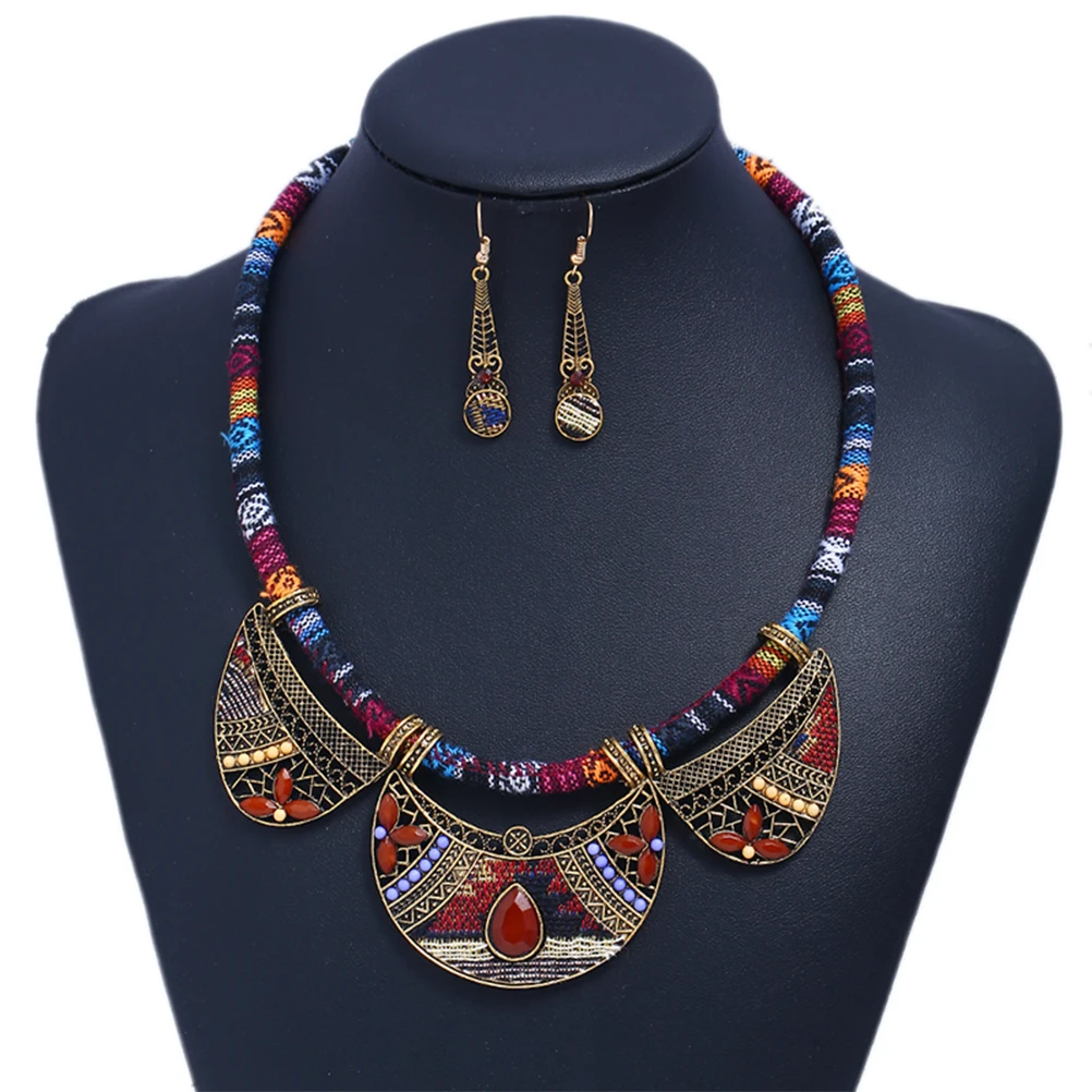 Simple Fashion Jewelry Bib Necklace National Style Bohemian Boho
