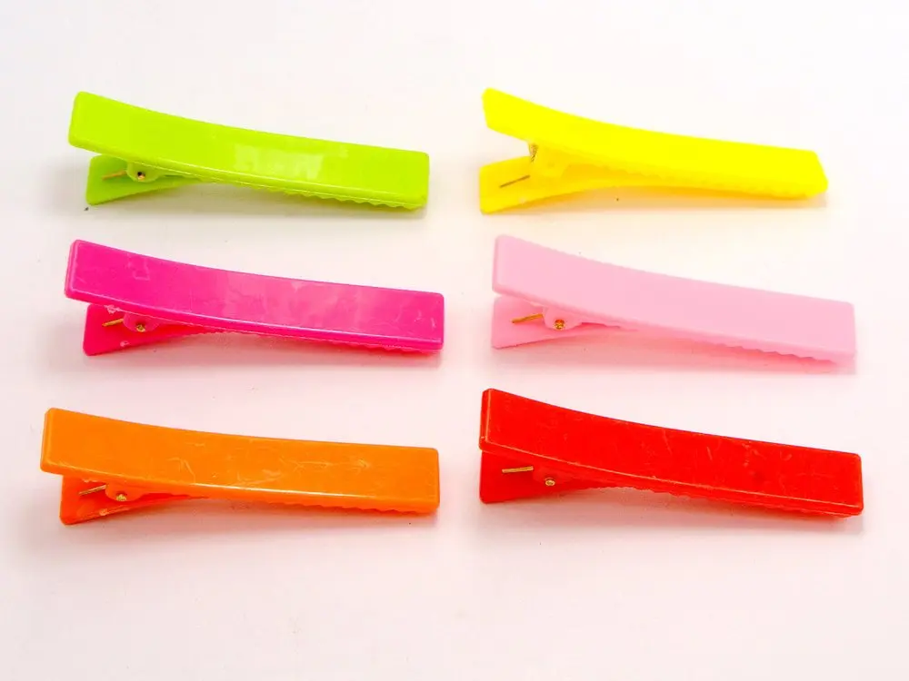 25 Mixed Bubblegum Color Plastic Pinch Alligator Hair Clips Teeth Bows