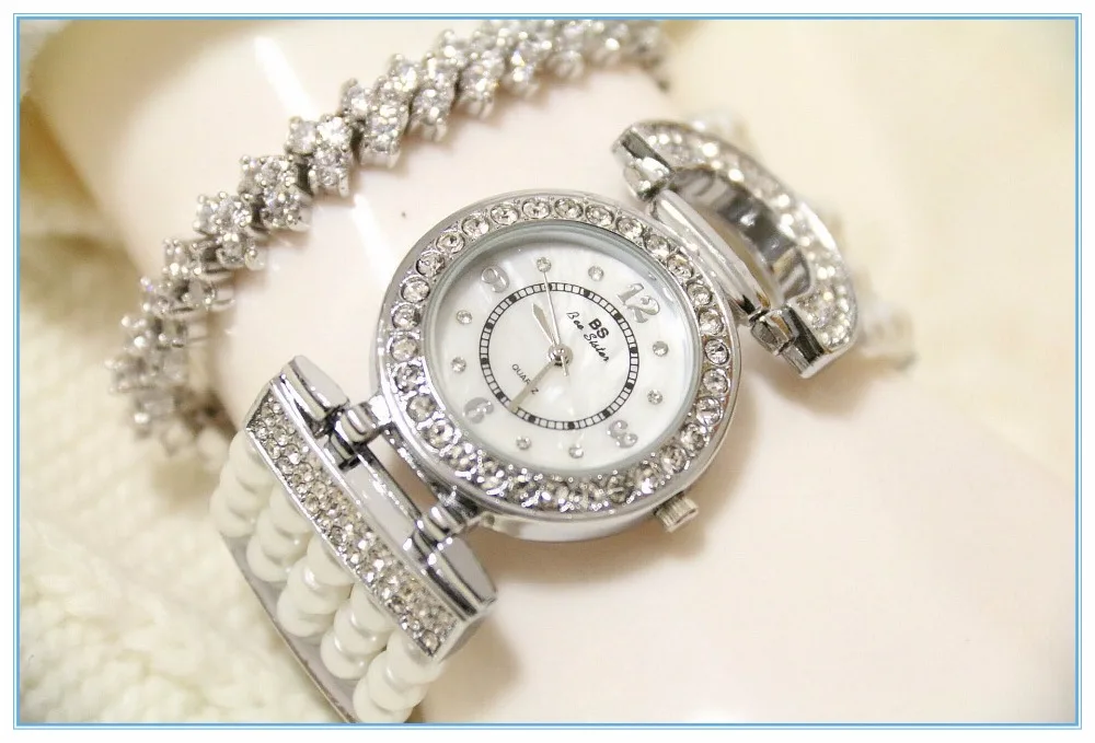 2390060185_381868954