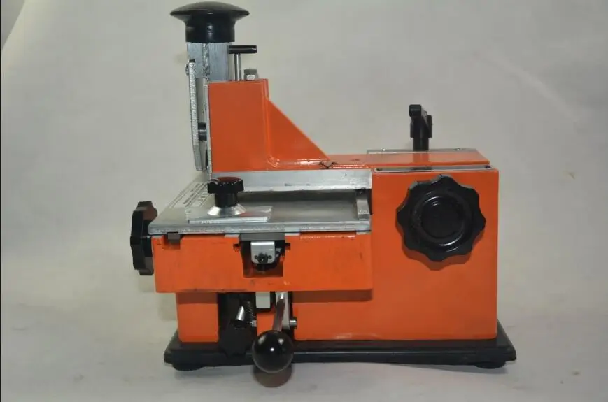 

3MM Embosser Machine Deboss Metal Nameplate Label Engraving Marking Dog Tag Embosser Sheet Metal Embossing Stamping Machine