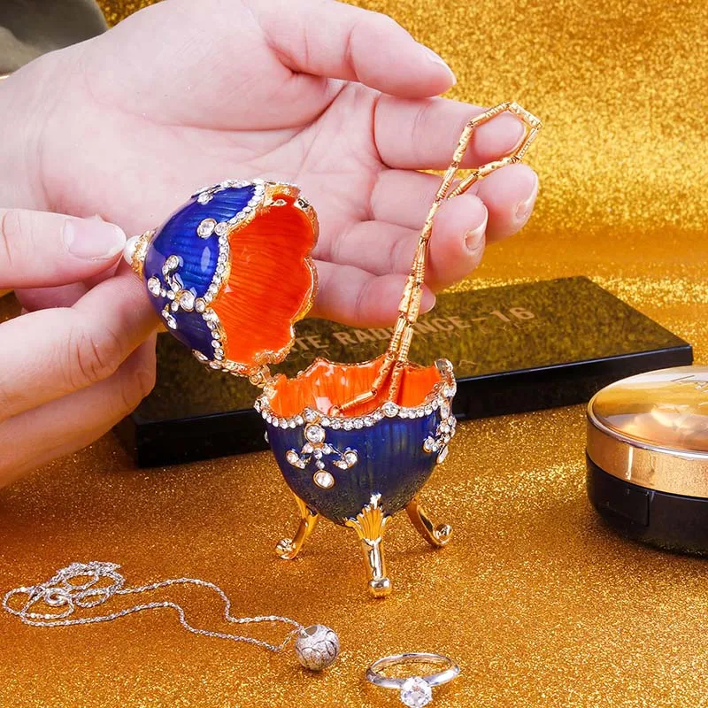 

Egg Jewelry Box with Tripod for Rings Earrings Jewelry Metal Home Decorations Hogard